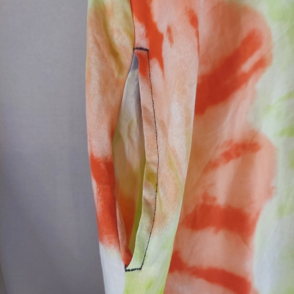 NWT. NIKE Girls’ Tie-Dye T-Shirt Dress - Picture 2 of 5